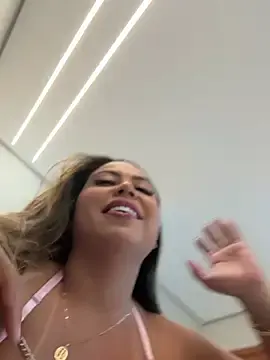 Stripchat Sex Chat of lariic