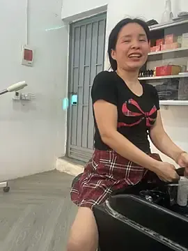 Stripchat Watch Live Sex Cams of Ivy_Trix2
