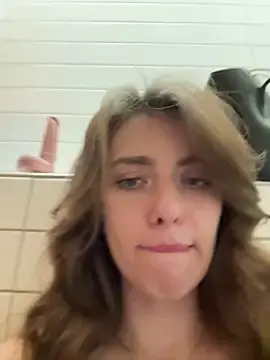 Stripchat Nude Webcam of MariiD