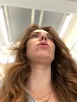 Stripchat Live Porn of MariiD