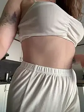 Stripchat Live Sex Cam of MariiD