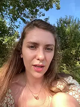 Stripchat Adult Video Chat of MariiD