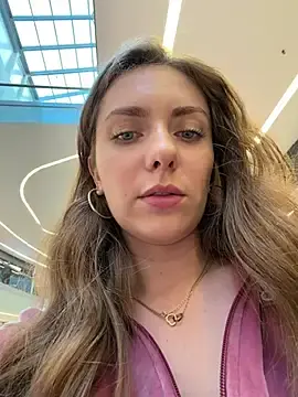 Stripchat Free Live Porn of MariiD