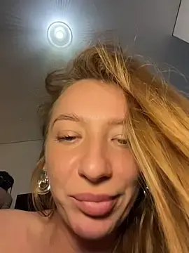 Stripchat Nude Webcam of RollingGirls