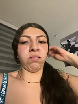 Stripchat Free Porn Cam of arieel__722