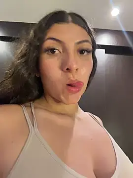 Stripchat Live Porn of arieel__722