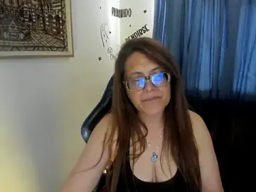 Stripchat Adult Webcams of Ivette_Shaira