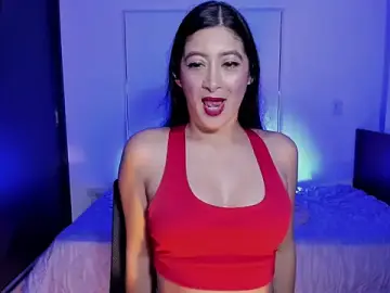 Stripchat Sex Cam of MeganWhite3