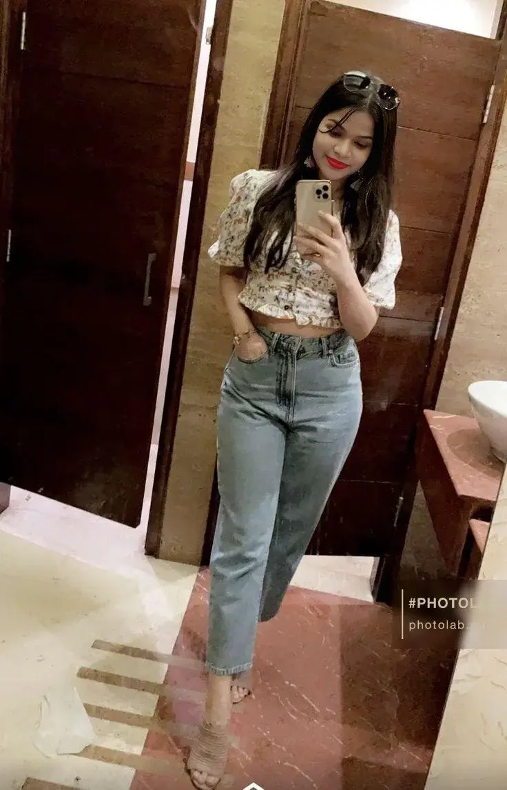 NOOR__MALIKA