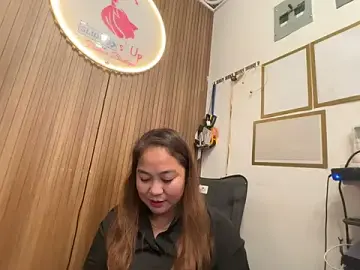 Stripchat Adult Webcam of asian_milfpinay