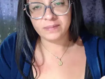 Stripchat Sex Cam of miia-big1boobs_