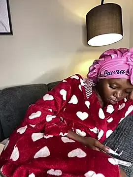 Stripchat Live Sex Cam of Black_amber_xx