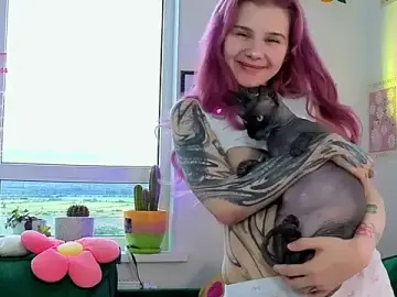 Stripchat Live Sex Cam of Britney_Lynch