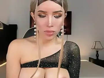 Stripchat Live Sex Cam of Maria_wilton69