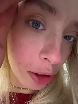 Stripchat Adult Webcams of PollyDolly