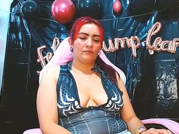 Stripchat Live Porn of ivy_moons