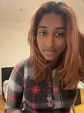 Stripchat Live Sex Cam of DonnaShy