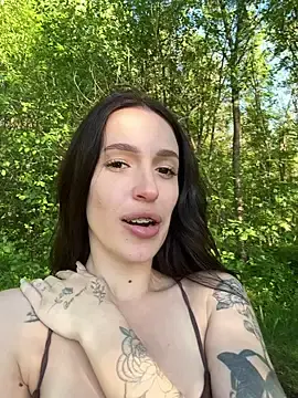 Stripchat Live Sex Cam of Eva_Bailey_