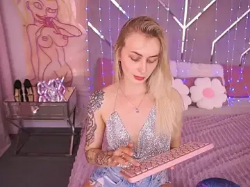 Stripchat Sex Cam of GraceCandy