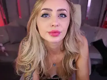 Stripchat Live Sex of GraceCandy