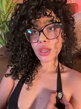 Stripchat Private Sex Chat of Lianh_Benett