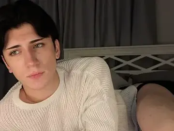 Stripchat Free Porn Cam of Oliver_Star