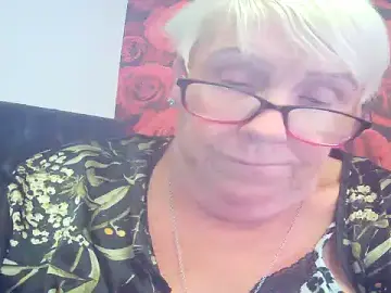 Stripchat Sex Cam of Playful_MILF_Demi