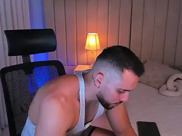 Stripchat Live Sex of leo_king7