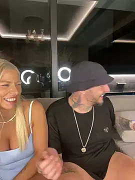 Stripchat Live Sex of SexOnMyLvL