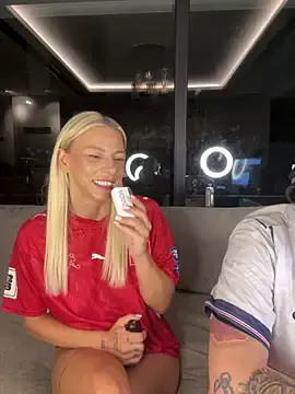 Stripchat Best live sex cam show of SexOnMyLvL