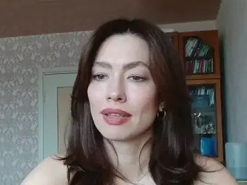 Stripchat Free Porn Cam of alicia_spicy