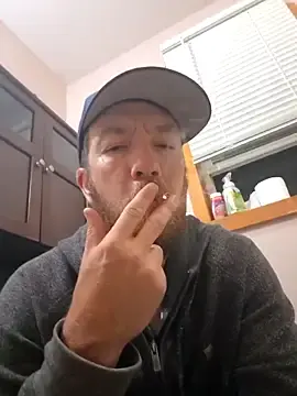 Stripchat Free Live Porn of Westernguy21