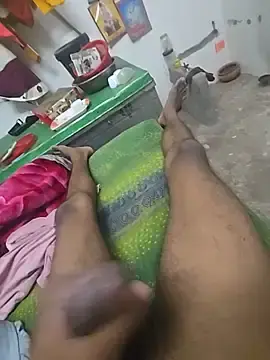 Stripchat Nude Webcam of saurabh5272