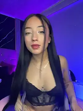 Stripchat Sex Cam of Ady_18
