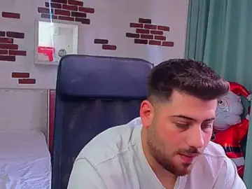 Stripchat Live Sex of DaxGreer
