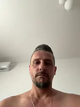 Stripchat Watch Live Sex Cams of InsaneMattt