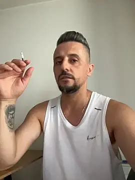Stripchat Free Porn Cam of InsaneMattt