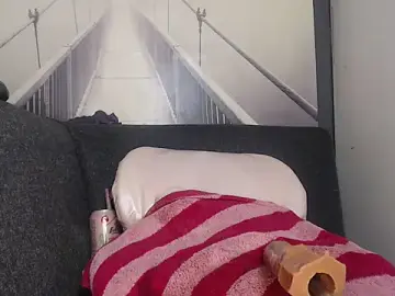 Stripchat Best Webcam of SEXaddictCANDY10