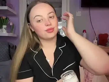Stripchat Live Sex Cam of SexySashaxox