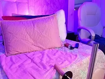 Stripchat Best live sex cam show of golden_muse26