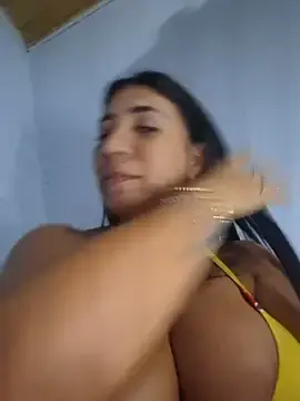 Stripchat Live Sex Cam of hot_veteran01