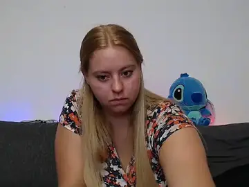 Stripchat Free Porn Cam of Mia_lou05