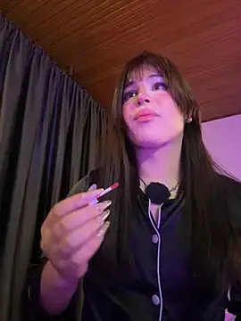 Stripchat Best live sex cam show of Yuri_Stars