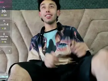 Stripchat Best live sex cam show of erickblaze_wm