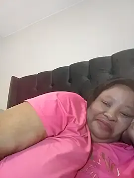 Stripchat Sex Cam of nancy111