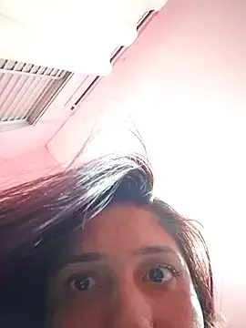 Stripchat Free Live Porn of nessaflors2