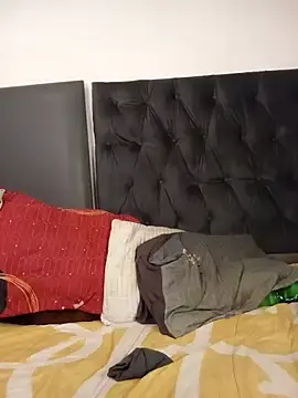 Stripchat Live Sex Cam of Ciara-Mia