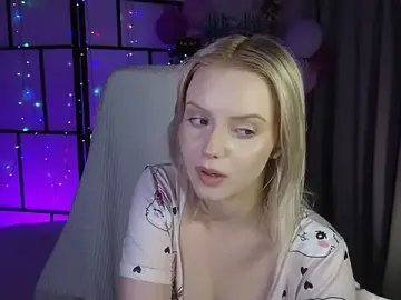 Stripchat Free Porn Cam of ImBonBon