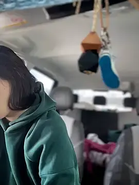 Stripchat Free Porn Cam of MeekyRich