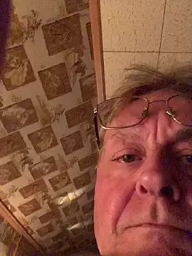 Stripchat Watch Live Sex Cams of Tonybaloney1972
